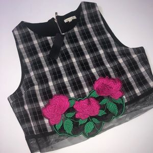 🦋May & July Plaid Embroidered Sleeveless Crop Top